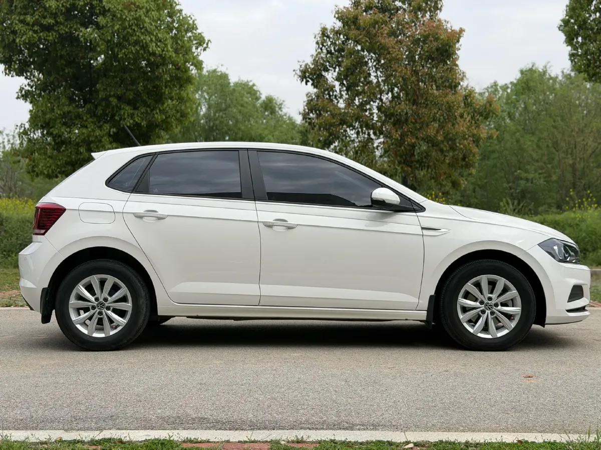 2021 Haval H6 1.5T 169HP L4 7DCT,autocango,china used car exporter,china ev exporter,chinese used car exporter,chinese used ev exporter