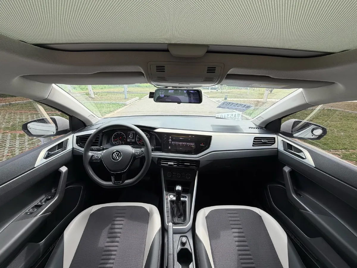 2021 Haval H6 1.5T 169HP L4 7DCT,autocango,china used car exporter,china ev exporter,chinese used car exporter,chinese used ev exporter