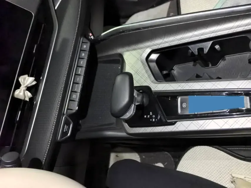 2023 Geely Preface 2.0T 190HP L4 7DCT,autocango,china used car exporter,china ev exporter,chinese used car exporter,chinese used ev exporter