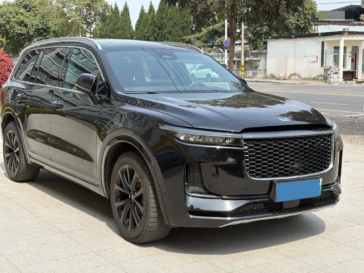 2021 Li ONE Range Extended 131HP REEV 40.5KWH,autocango,china used car exporter,china ev exporter,chinese used car exporter,chinese used ev exporter