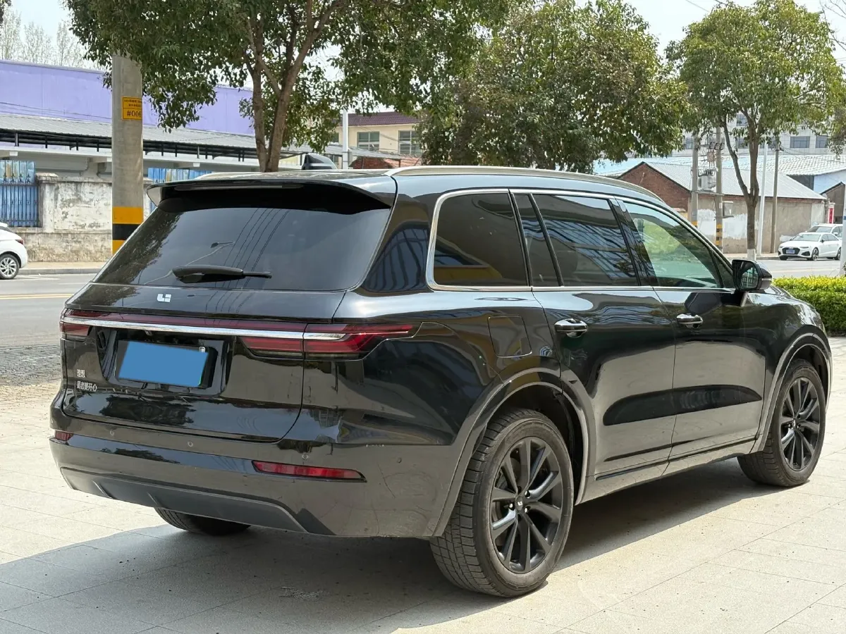 2021 Li ONE Range Extended 131HP REEV 40.5KWH,autocango,china used car exporter,china ev exporter,chinese used car exporter,chinese used ev exporter