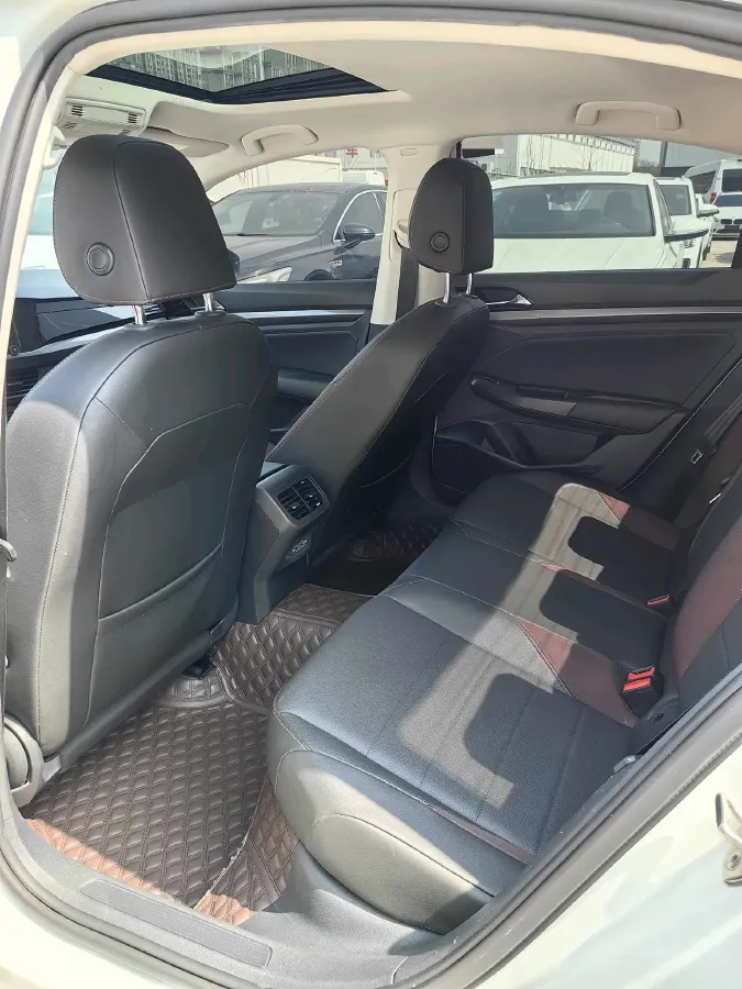 2021 Volkswagen Bora 1.5L 113HP L4 6AT,autocango,china used car exporter,china ev exporter,chinese used car exporter,chinese used ev exporter