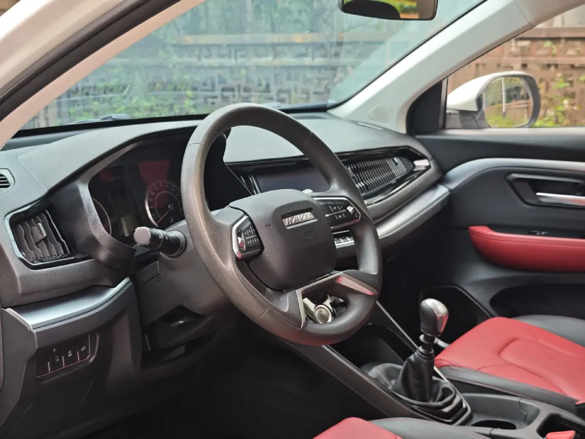 2018 Haval H2s 1.5T 150HP L4 6MT,autocango,china used car exporter,china ev exporter,chinese used car exporter,chinese used ev exporter