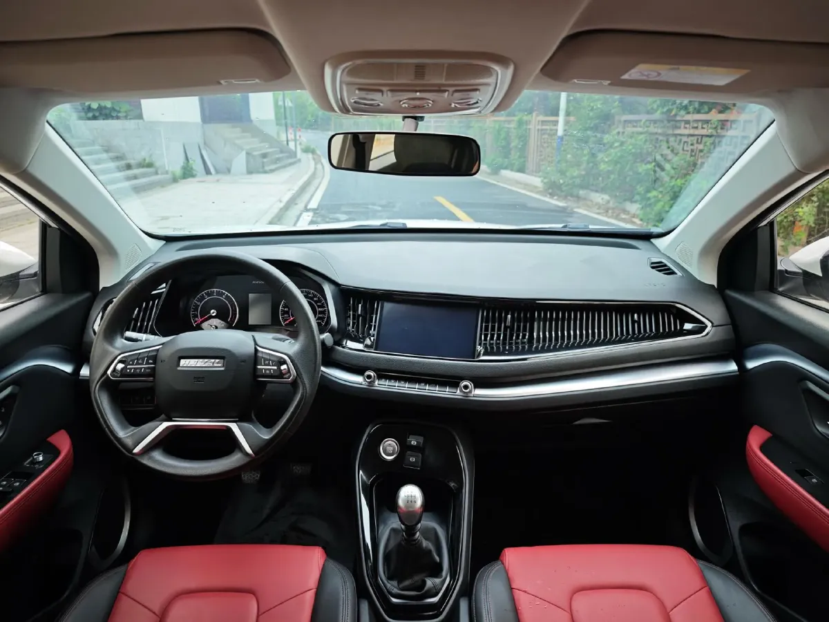 2018 Haval H2s 1.5T 150HP L4 6MT,autocango,china used car exporter,china ev exporter,chinese used car exporter,chinese used ev exporter