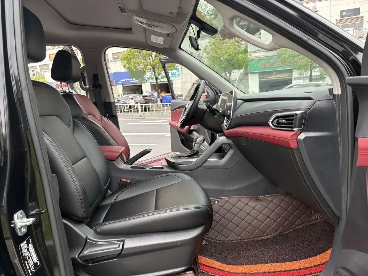 2021 MAXUS T90 2.0T 218HP L4 8AT,autocango,china used car exporter,china ev exporter,chinese used car exporter,chinese used ev exporter