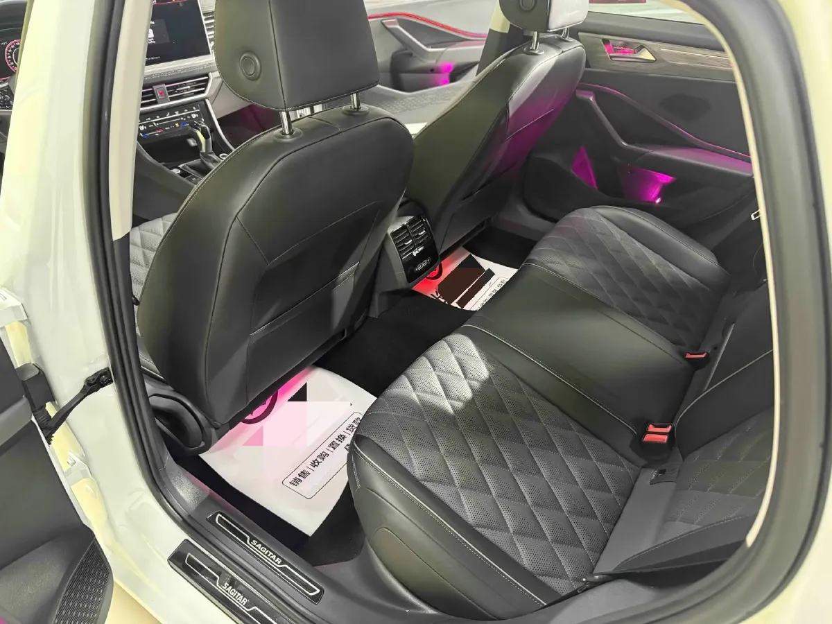 2023 Volkswagen Sagitar 1.5T 160HP L4 7DCT,autocango,china used car exporter,china ev exporter,chinese used car exporter,chinese used ev exporter