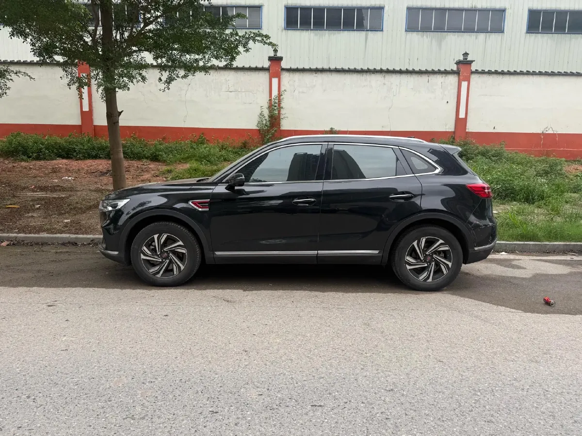 2022 HongQi HS5 2.0T 224HP L4 6AT,autocango,china used car exporter,china ev exporter,chinese used car exporter,chinese used ev exporter