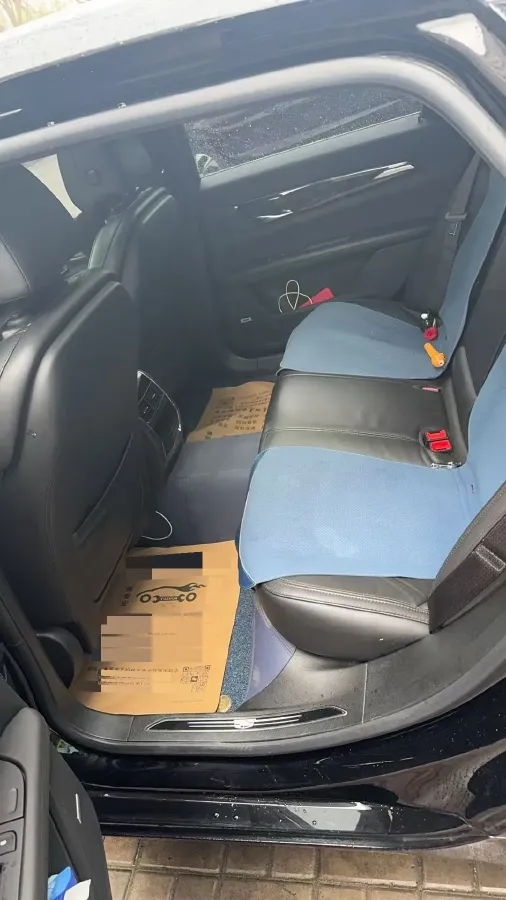 2021 Cadillac CT6 2.0T 237HP L4 10AT,autocango,china used car exporter,china ev exporter,chinese used car exporter,chinese used ev exporter