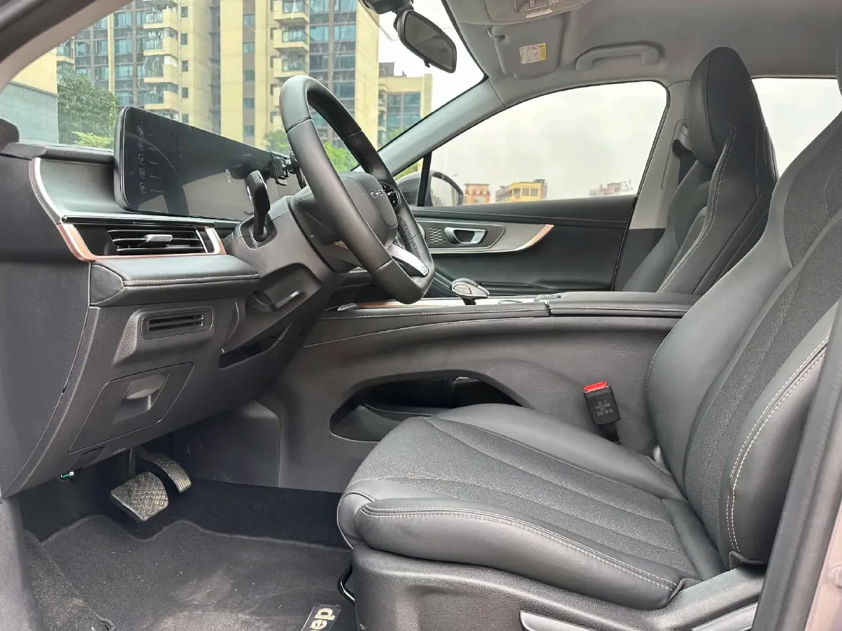 2025 Chery Tiggo 7 1.5T 156HP L4 CVT,autocango,china used car exporter,china ev exporter,chinese used car exporter,chinese used ev exporter