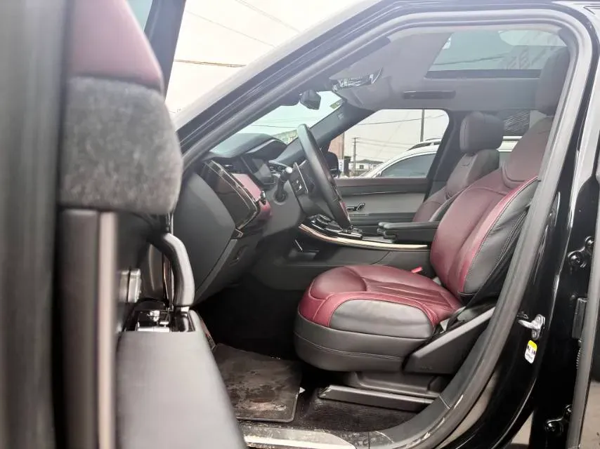 2023 Land Rover Range Rover Sport 3.0T 400HP L6 8AT,autocango,china used car exporter,china ev exporter,chinese used car exporter,chinese used ev exporter