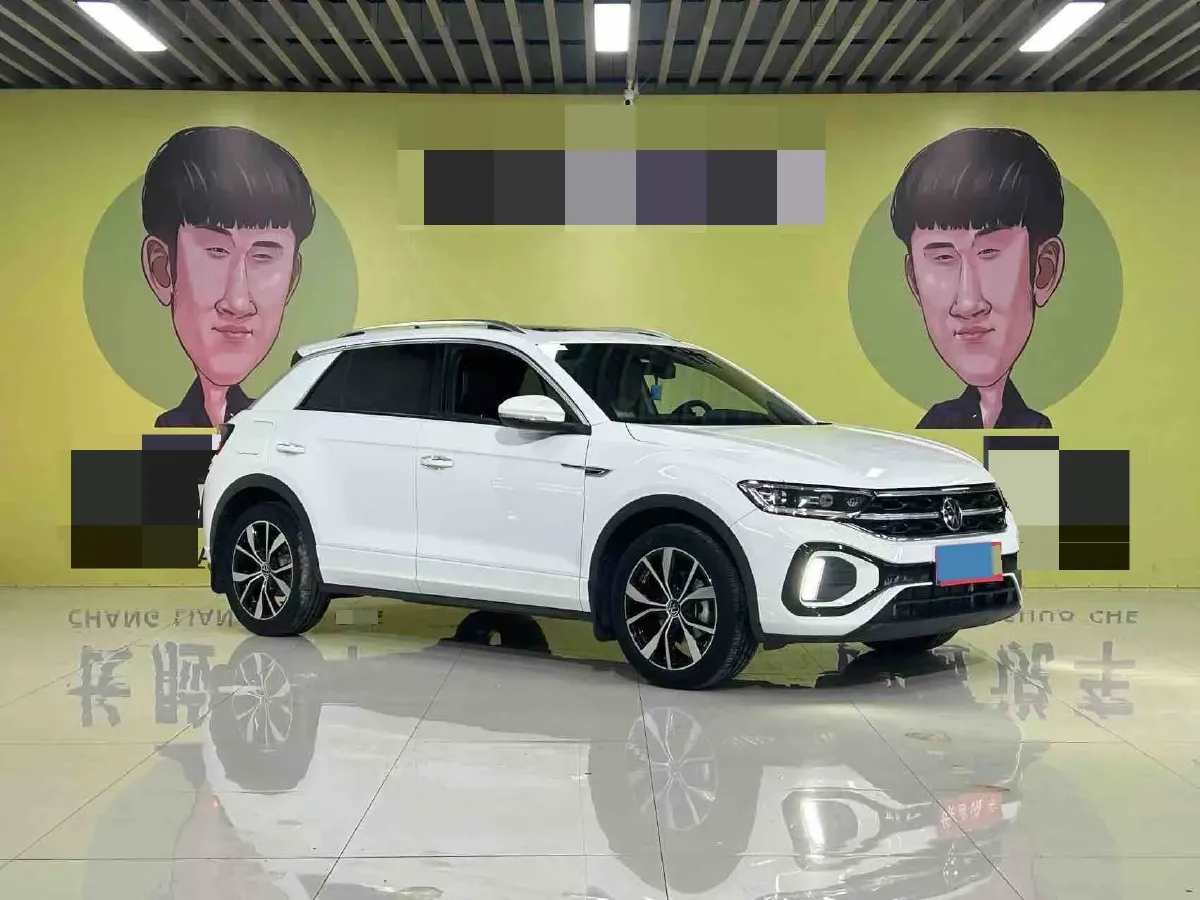 2023 Volkswagen T-Roc 1.5T 160HP L4 7DCT,autocango,china used car exporter,china ev exporter,chinese used car exporter,chinese used ev exporter