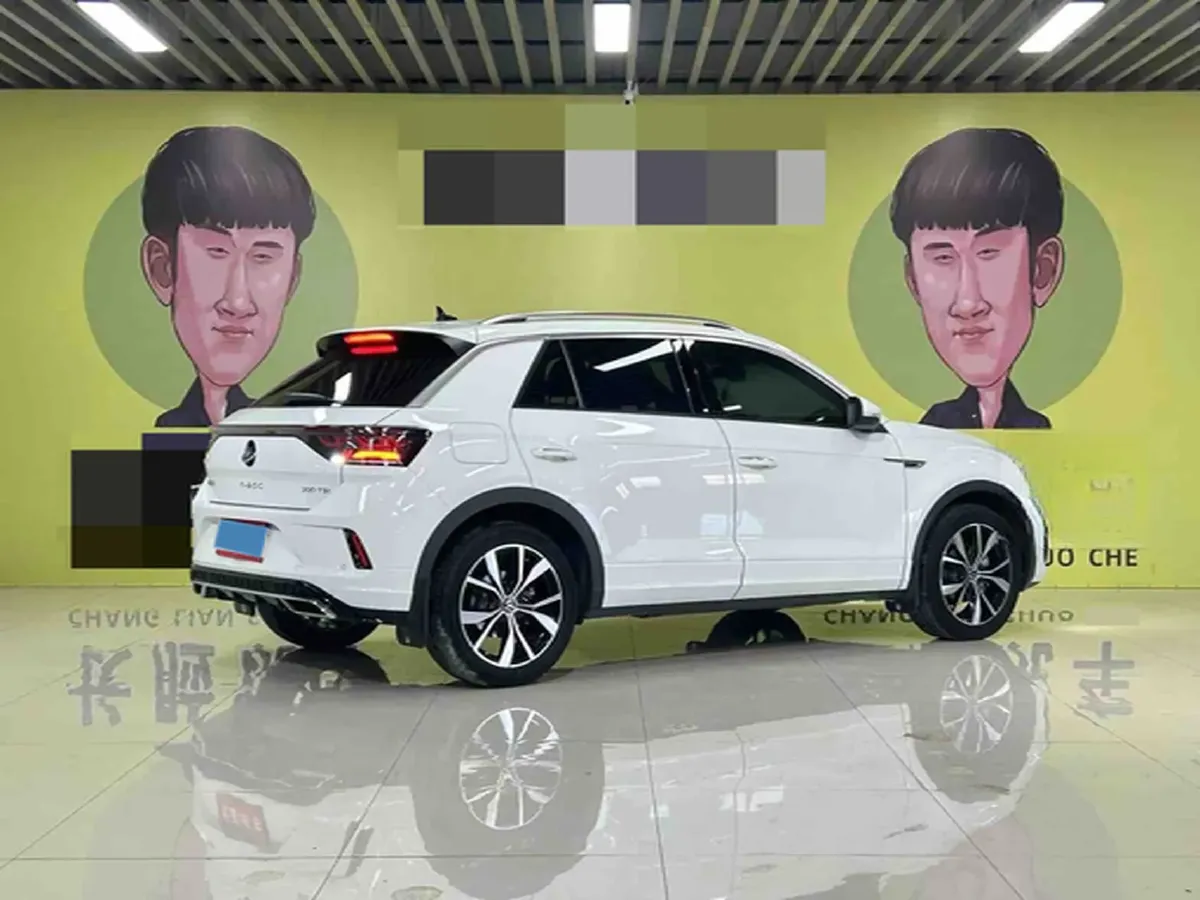 2023 Volkswagen T-Roc 1.5T 160HP L4 7DCT,autocango,china used car exporter,china ev exporter,chinese used car exporter,chinese used ev exporter
