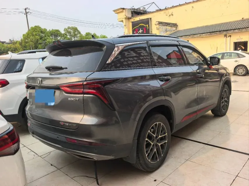 2022 ChangAn CS75 Plus 1.5T 178HP L4 6AT,autocango,china used car exporter,china ev exporter,chinese used car exporter,chinese used ev exporter