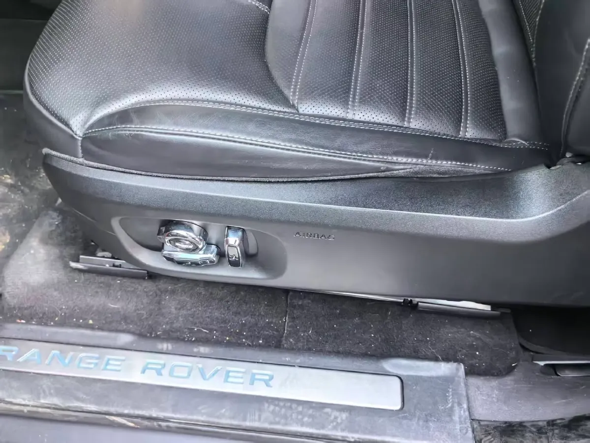 2017 Land Rover Range Rover Evoque 2.0T 241HP L4 9AT,autocango,china used car exporter,china ev exporter,chinese used car exporter,chinese used ev exporter