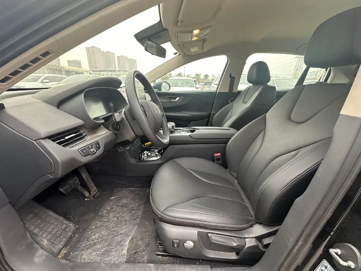 2022 HongQi E-QM5 BEV 56KWH,autocango,china used car exporter,china ev exporter,chinese used car exporter,chinese used ev exporter