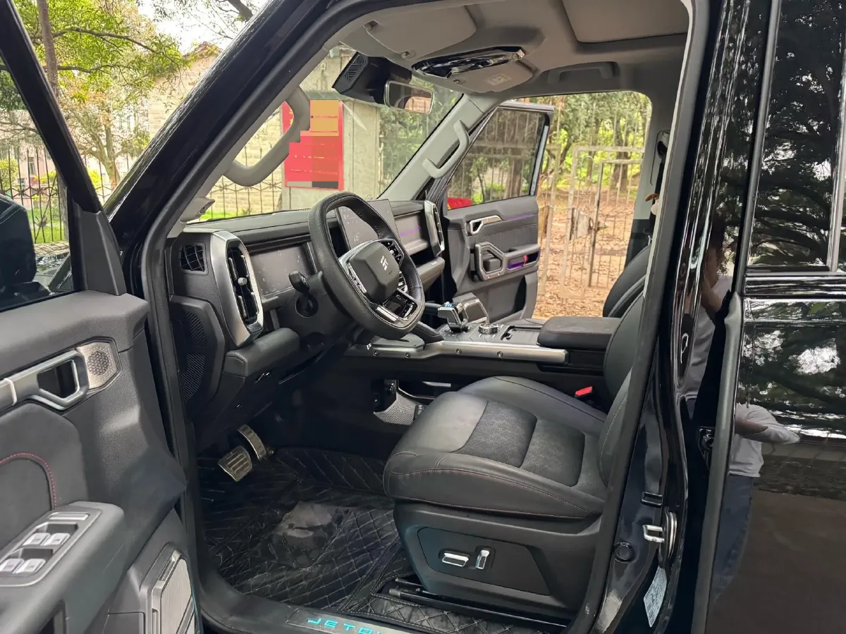 2024 Jetour ShanHai TravellerC-DM 1.5T 156HP L4 3DHT PHEV 26.7KWH,autocango,china used car exporter,china ev exporter,chinese used car exporter,chinese used ev exporter