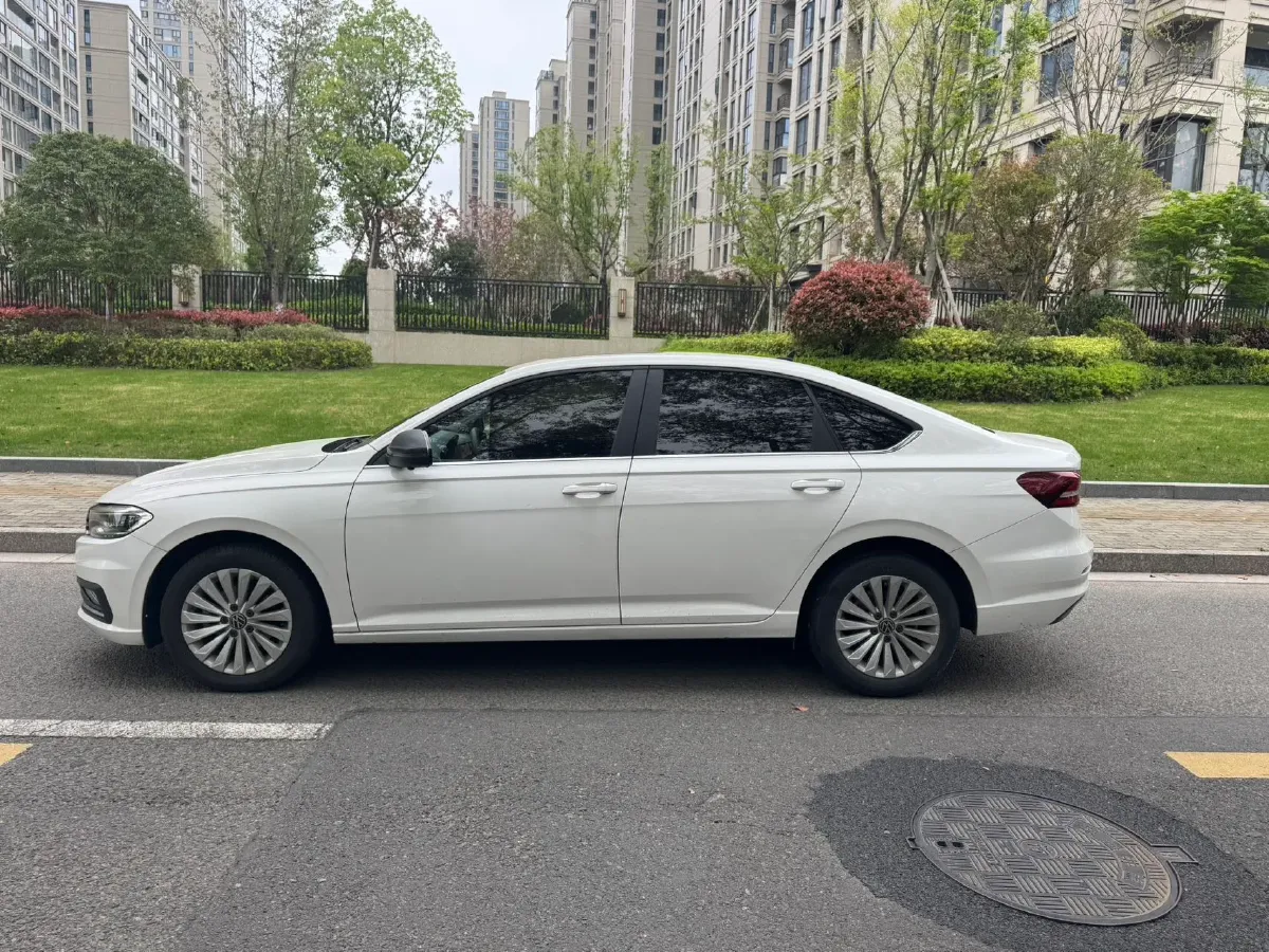 2021 Volkswagen Lavida 1.5L 113HP L4 6AT,autocango,china used car exporter,china ev exporter,chinese used car exporter,chinese used ev exporter