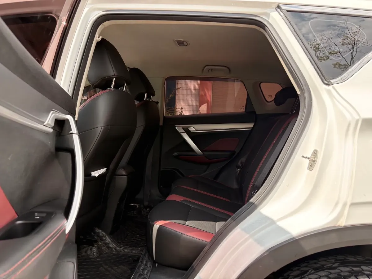 2021 Geely Binray 1.4T 141HP L4 6MT,autocango,china used car exporter,china ev exporter,chinese used car exporter,chinese used ev exporter