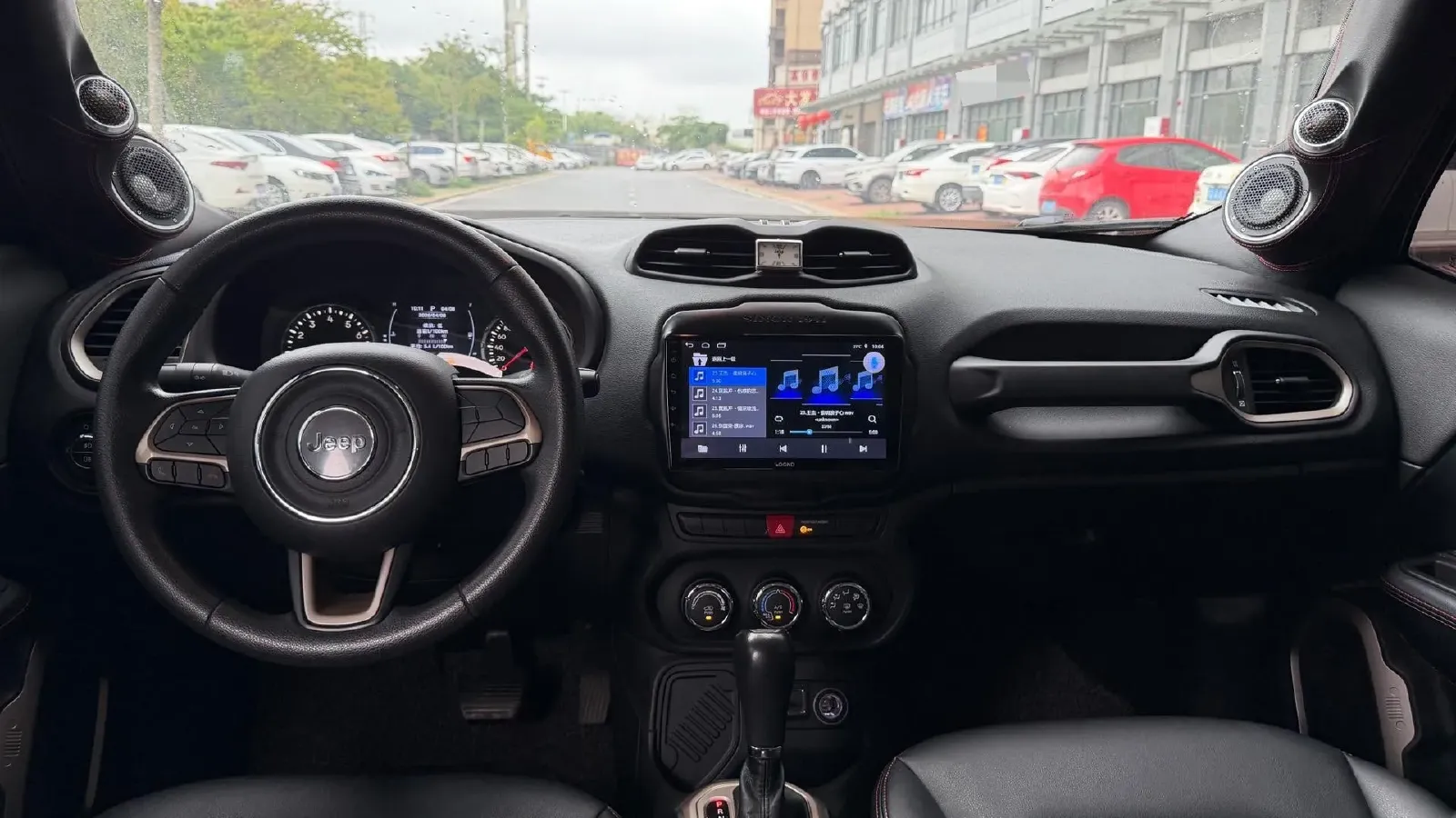 2017 Jeep Renegade 1.4T 150HP L4 7DCT,autocango,china used car exporter,china ev exporter,chinese used car exporter,chinese used ev exporter