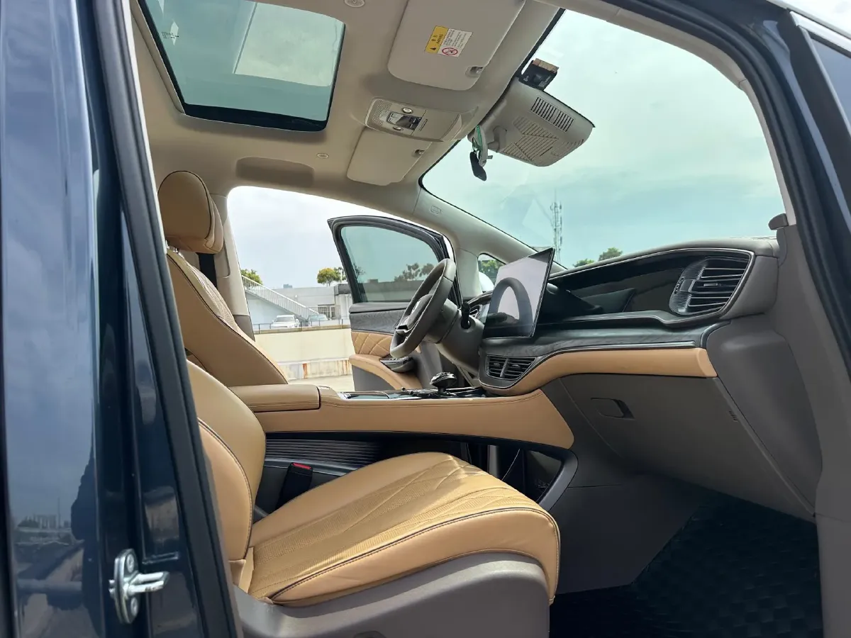 2023 Denza D9 1.5T 139HP L4 E-CVT PHEV 20.39KWH,autocango,china used car exporter,china ev exporter,chinese used car exporter,chinese used ev exporter