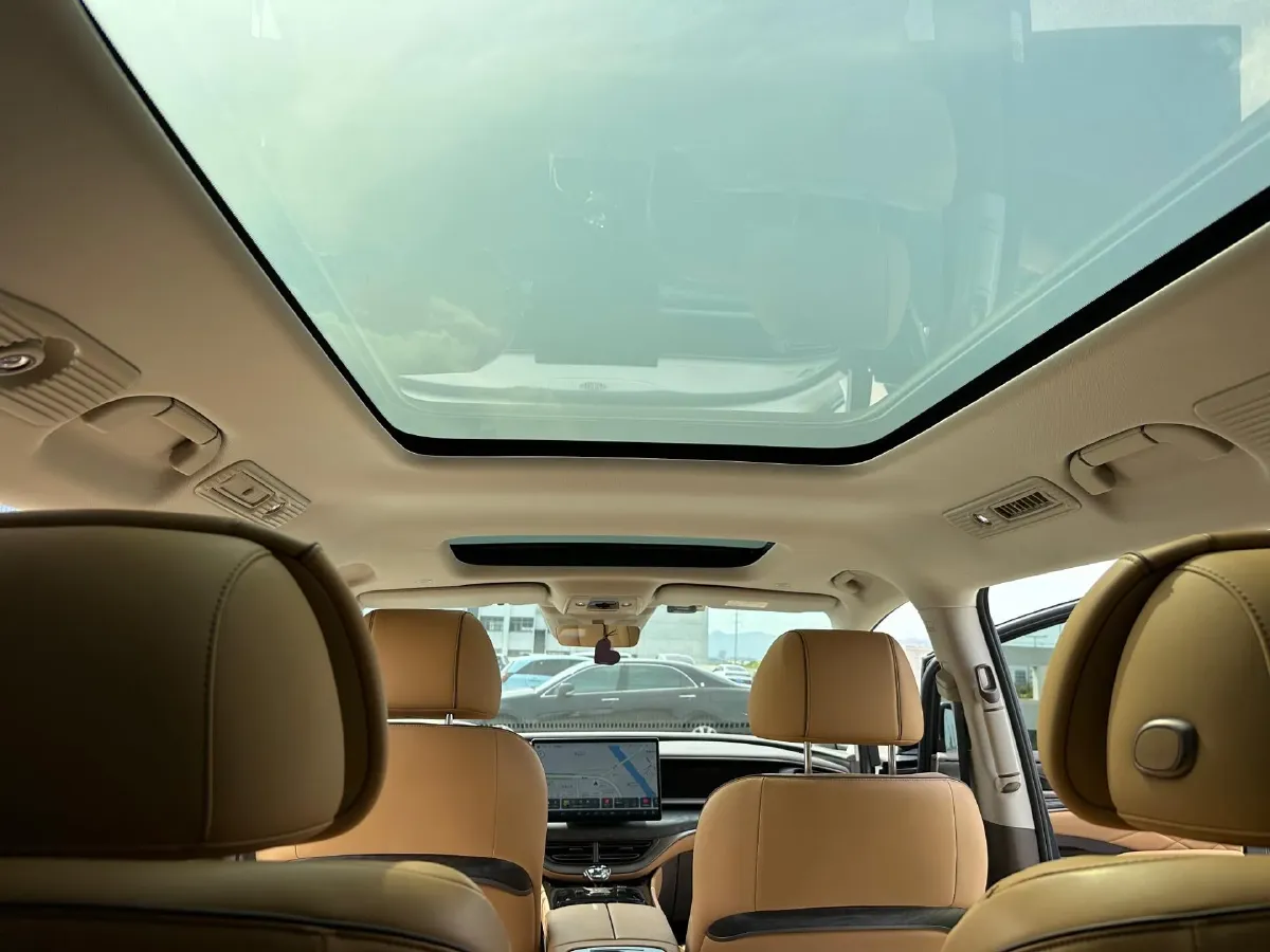 2023 Denza D9 1.5T 139HP L4 E-CVT PHEV 20.39KWH,autocango,china used car exporter,china ev exporter,chinese used car exporter,chinese used ev exporter