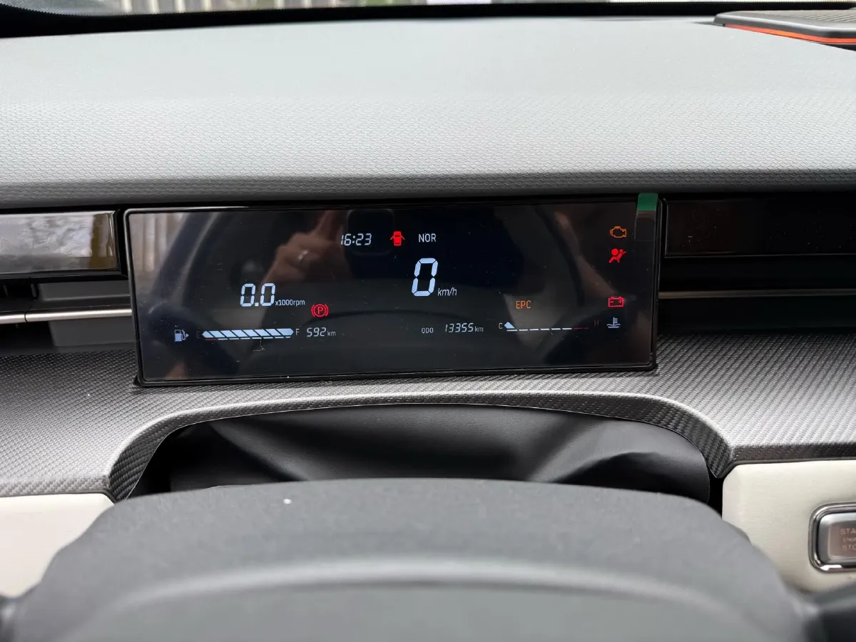 2022 Jetour DASHING 1.6T 197HP L4 7DCT,autocango,china used car exporter,china ev exporter,chinese used car exporter,chinese used ev exporter