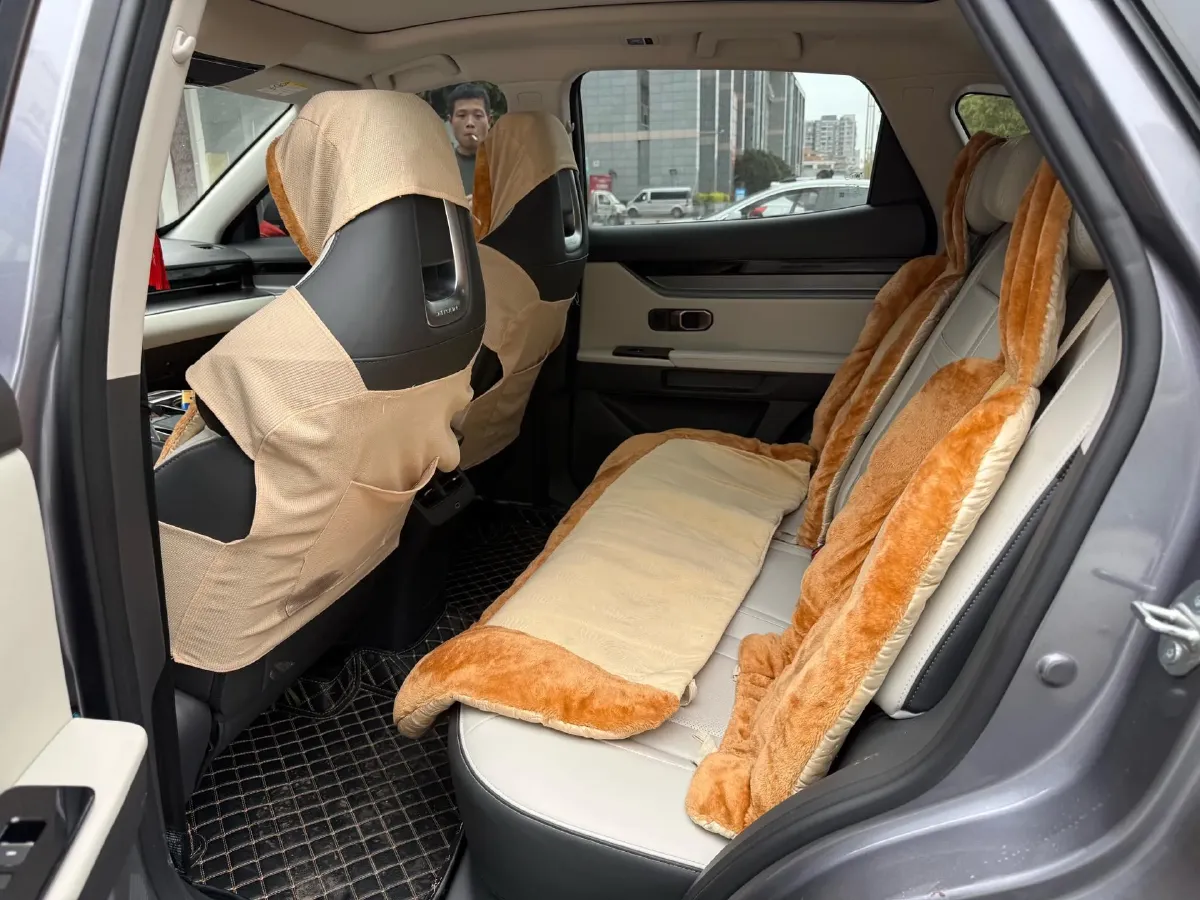 2022 Jetour DASHING 1.6T 197HP L4 7DCT,autocango,china used car exporter,china ev exporter,chinese used car exporter,chinese used ev exporter