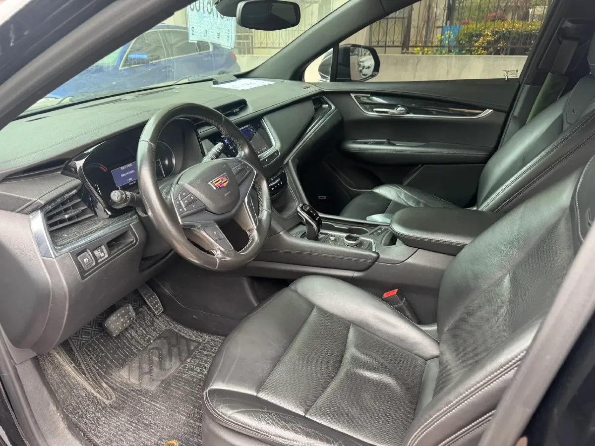 2020 Cadillac XT5 2.0T 241HP L4 9AT,autocango,china used car exporter,china ev exporter,chinese used car exporter,chinese used ev exporter