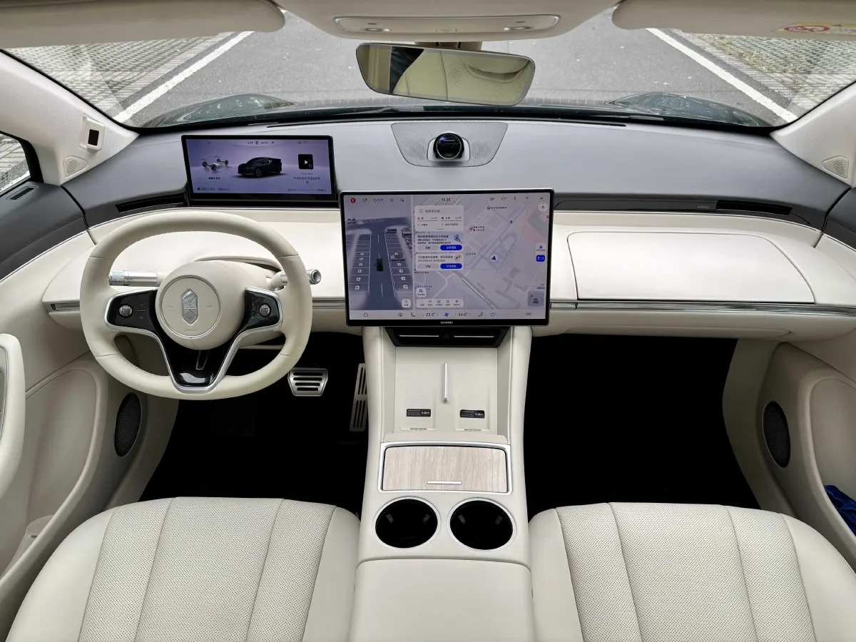 2026 Luxeed R7 REEV 156HP REEV,autocango,china used car exporter,china ev exporter,chinese used car exporter,chinese used ev exporter