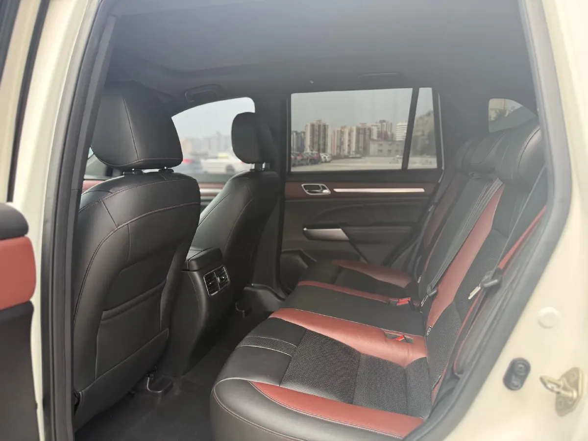 2020 GAC Trumpchi GS8 2.0T 252HP L4 6AT,autocango,china used car exporter,china ev exporter,chinese used car exporter,chinese used ev exporter
