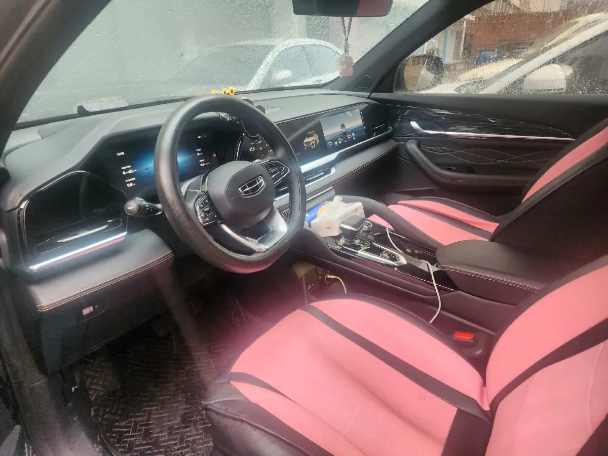 2024 Geely Monjaro 2.0T 218HP L4 7DCT,autocango,china used car exporter,china ev exporter,chinese used car exporter,chinese used ev exporter