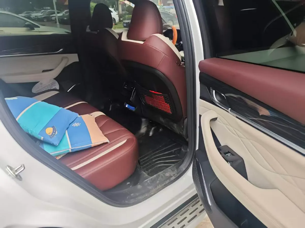 2021 Geely Monjaro 2.0T 218HP L4 7DCT,autocango,china used car exporter,china ev exporter,chinese used car exporter,chinese used ev exporter