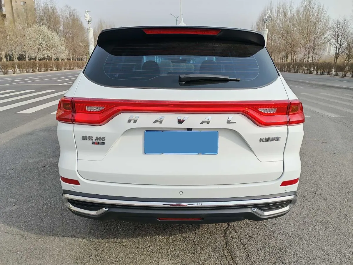2021 Haval M6 1.5T 150HP L4 7DCT,autocango,china used car exporter,china ev exporter,chinese used car exporter,chinese used ev exporter