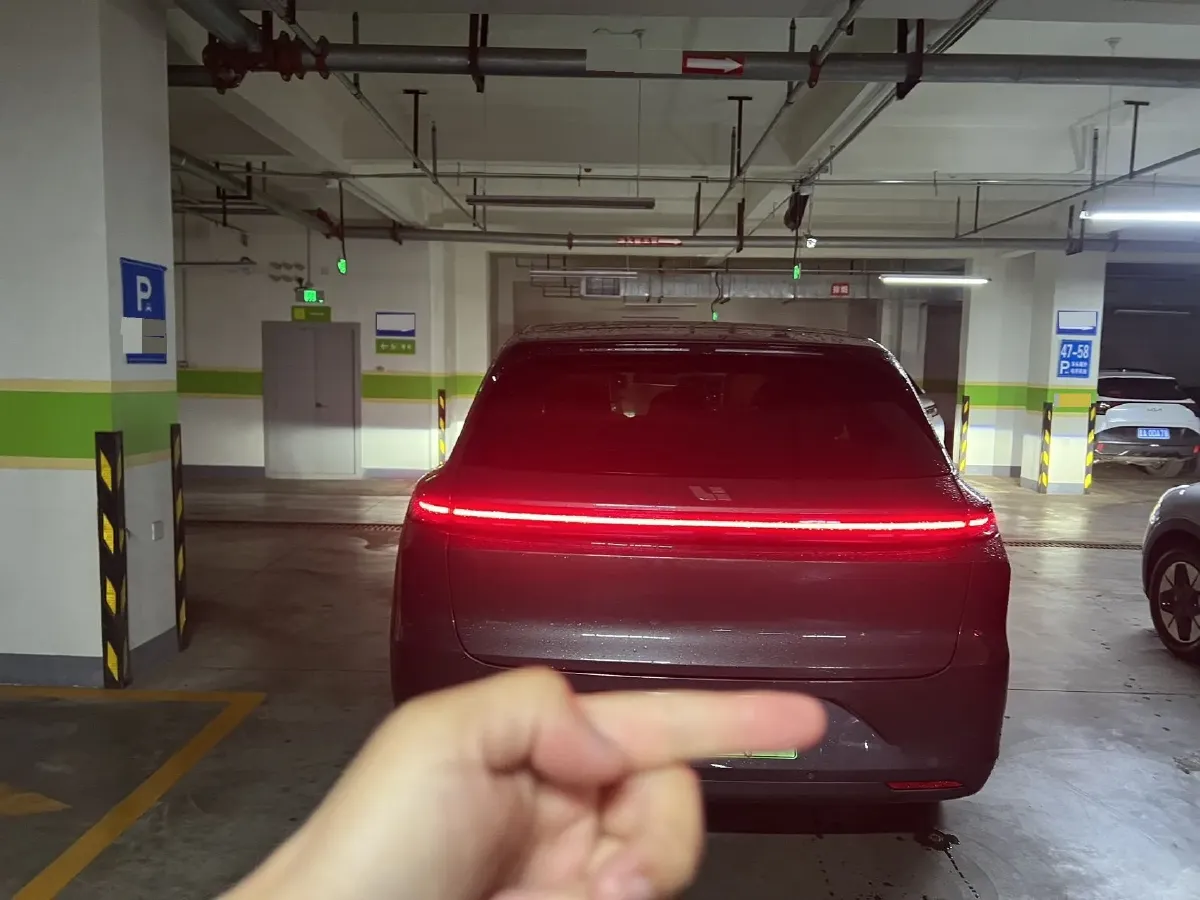 2024 Li L6 Range Extended 154HP L4 REEV 36.8KWH,autocango,china used car exporter,china ev exporter,chinese used car exporter,chinese used ev exporter