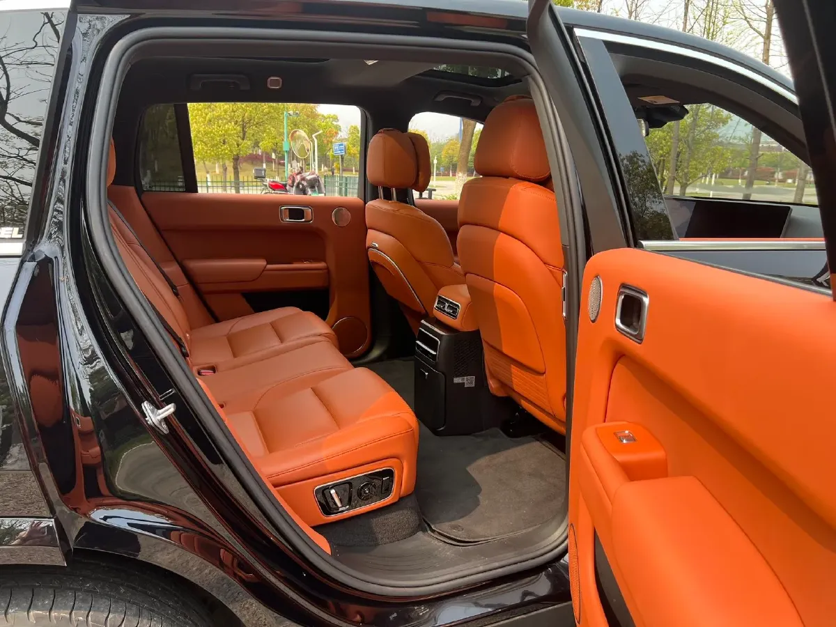 2023 Hyundai Palisade 3.5L 272HP V6 8AT,autocango,china used car exporter,china ev exporter,chinese used car exporter,chinese used ev exporter