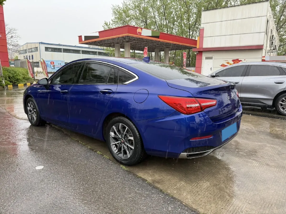 2020 HongQi H5 1.5T 169HP L4 7DCT,autocango,china used car exporter,china ev exporter,chinese used car exporter,chinese used ev exporter