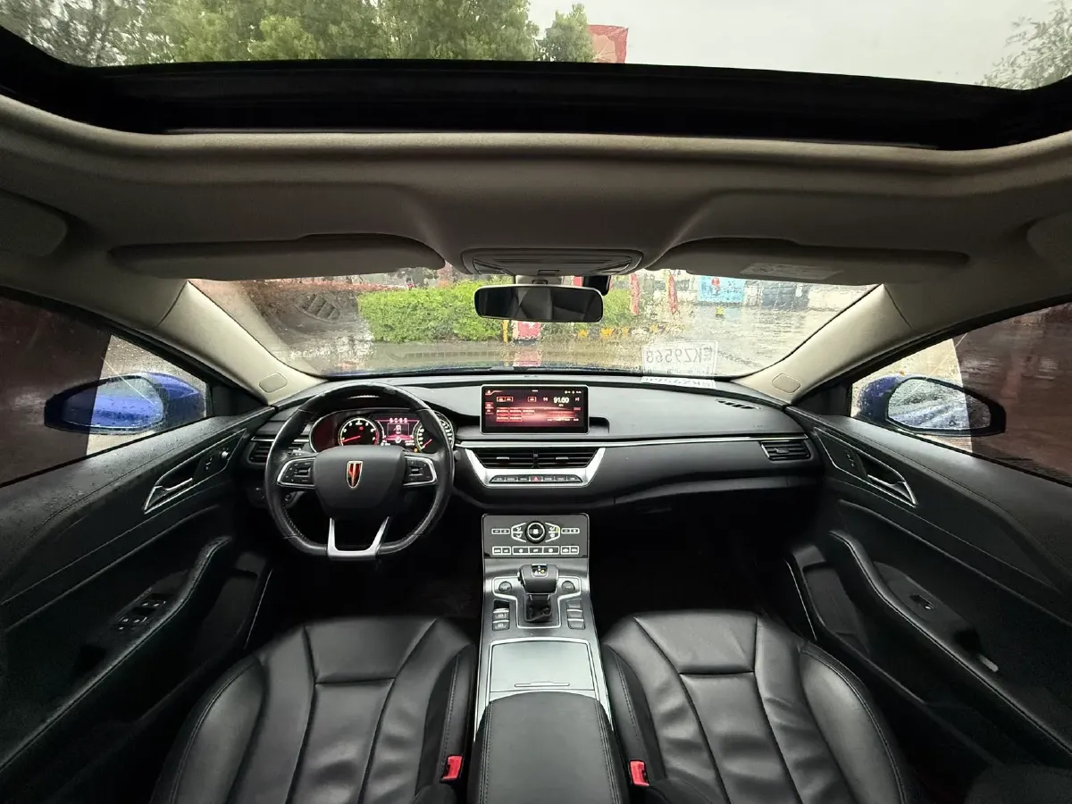 2020 HongQi H5 1.5T 169HP L4 7DCT,autocango,china used car exporter,china ev exporter,chinese used car exporter,chinese used ev exporter