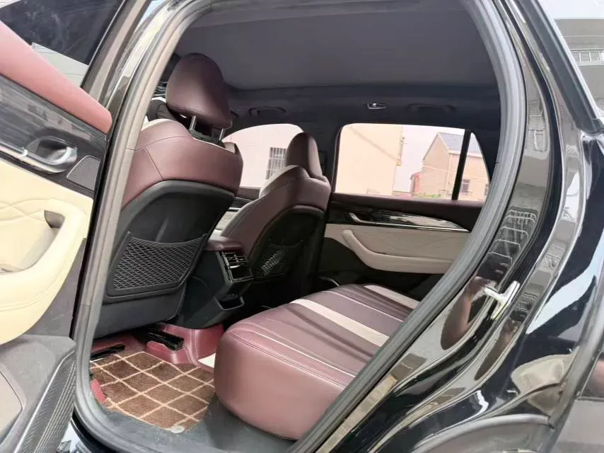 2021 Geely Monjaro 2.0T 218HP L4 7DCT,autocango,china used car exporter,china ev exporter,chinese used car exporter,chinese used ev exporter