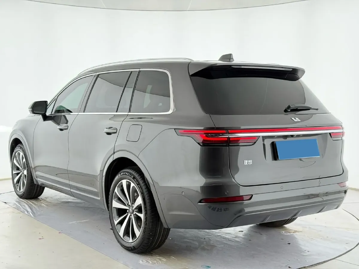 2021 Li ONE Range Extended 131HP REEV 40.5KWH,autocango,china used car exporter,china ev exporter,chinese used car exporter,chinese used ev exporter