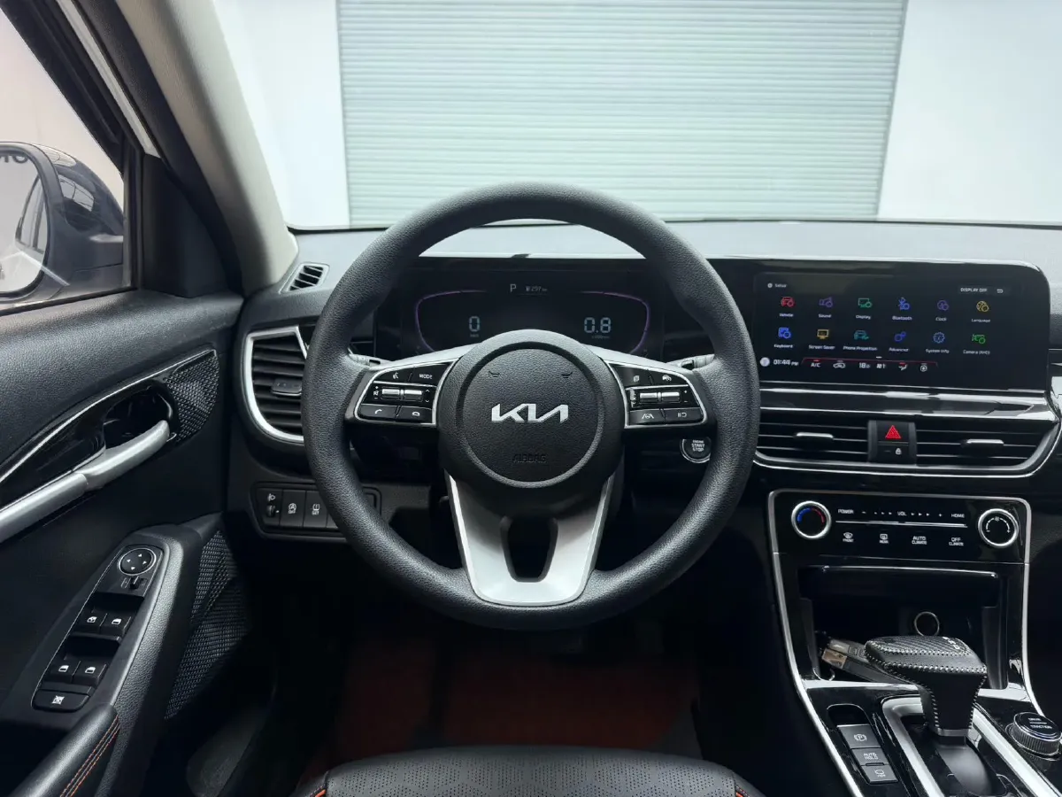 2023 Kia Seltos 1.5L 115HP L4 CVT,autocango,china used car exporter,china ev exporter,chinese used car exporter,chinese used ev exporter