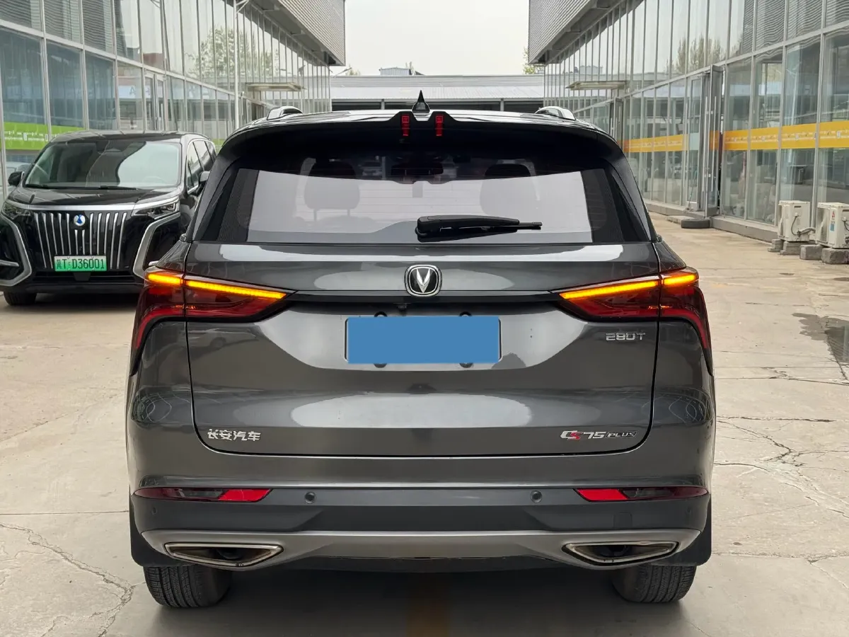 2021 ChangAn CS75 Plus 1.5T 178HP L4 6AT,autocango,china used car exporter,china ev exporter,chinese used car exporter,chinese used ev exporter