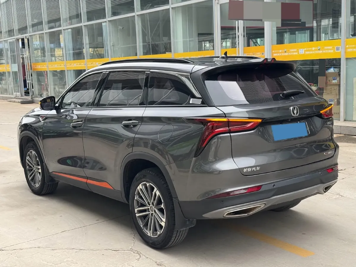 2021 ChangAn CS75 Plus 1.5T 178HP L4 6AT,autocango,china used car exporter,china ev exporter,chinese used car exporter,chinese used ev exporter