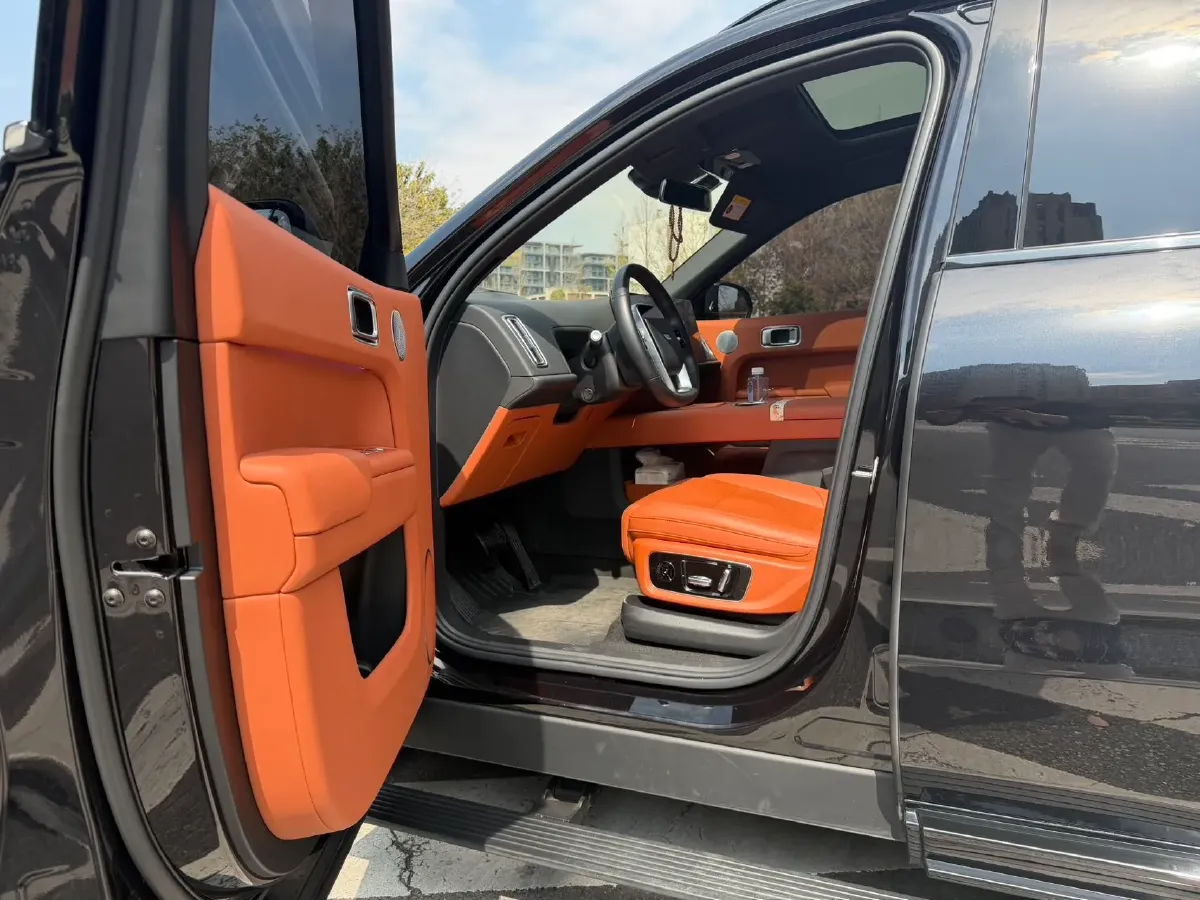 2024 Li L9 Range Extended 154HP REEV 52.3KWH,autocango,china used car exporter,china ev exporter,chinese used car exporter,chinese used ev exporter