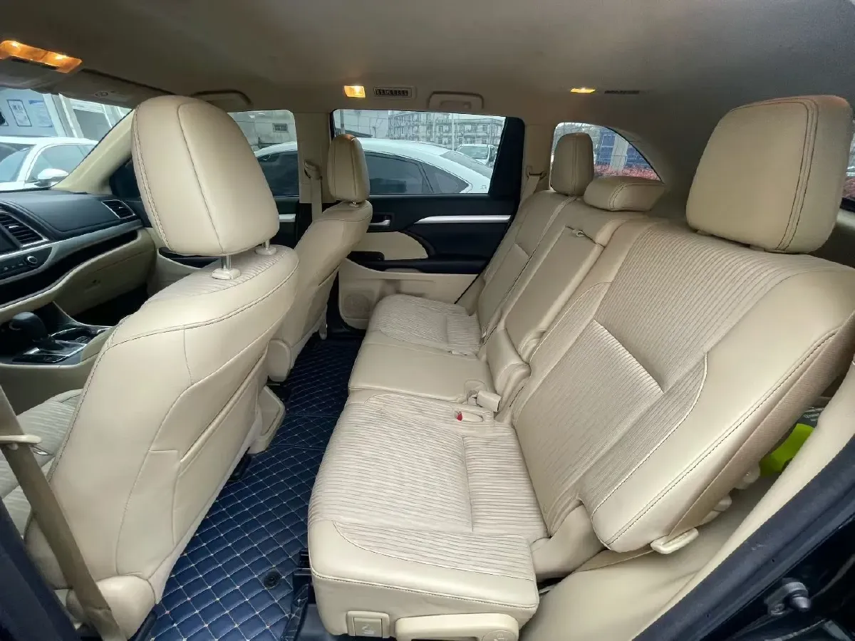 2018 Toyota Highlander 2.0T 220HP L4 6AT,autocango,china used car exporter,china ev exporter,chinese used car exporter,chinese used ev exporter
