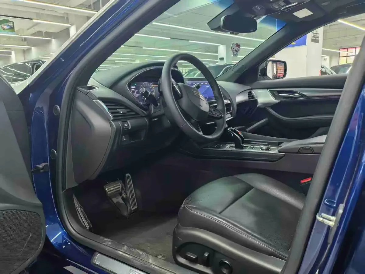 2023 Cadillac CT5 2.0T 237HP L4 10AT,autocango,china used car exporter,china ev exporter,chinese used car exporter,chinese used ev exporter