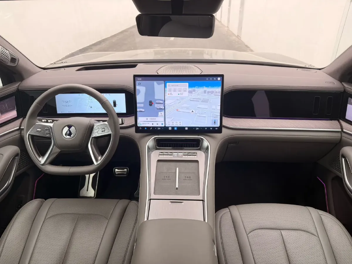 2026 Denza DenzaN9 2.0T 207HP L4 E-CVT PHEV,autocango,china used car exporter,china ev exporter,chinese used car exporter,chinese used ev exporter