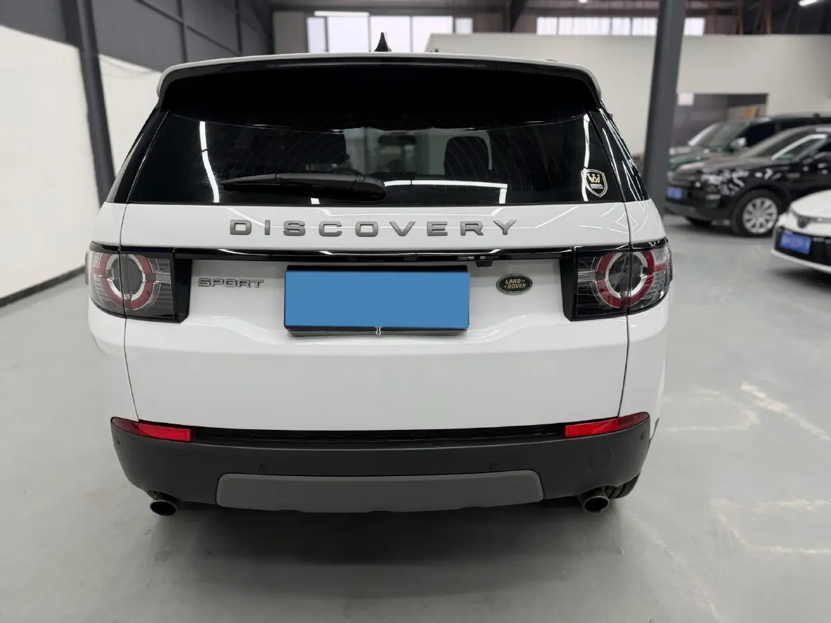 2019 Land Rover Discovery Sport 2.0T 241HP L4 9AT,autocango,china used car exporter,china ev exporter,chinese used car exporter,chinese used ev exporter