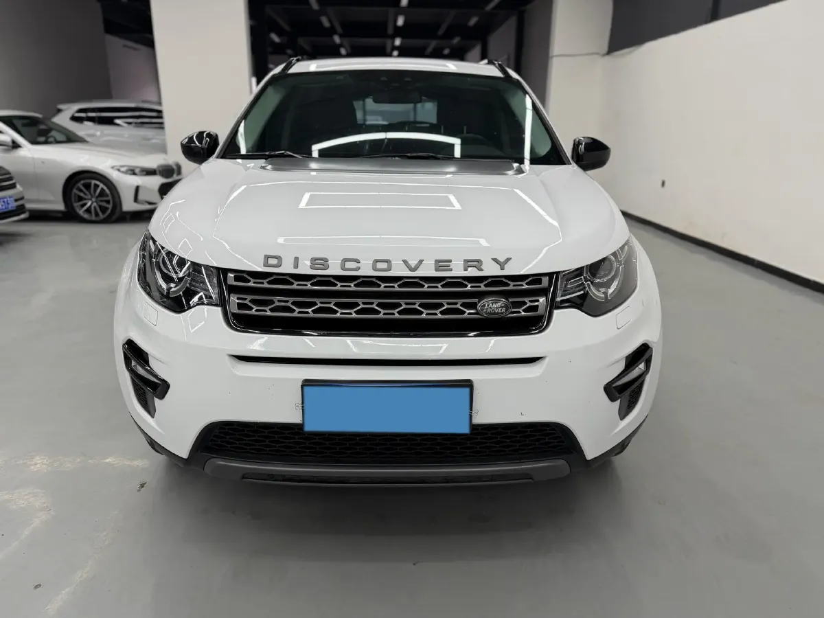 2019 Land Rover Discovery Sport 2.0T 241HP L4 9AT,autocango,china used car exporter,china ev exporter,chinese used car exporter,chinese used ev exporter