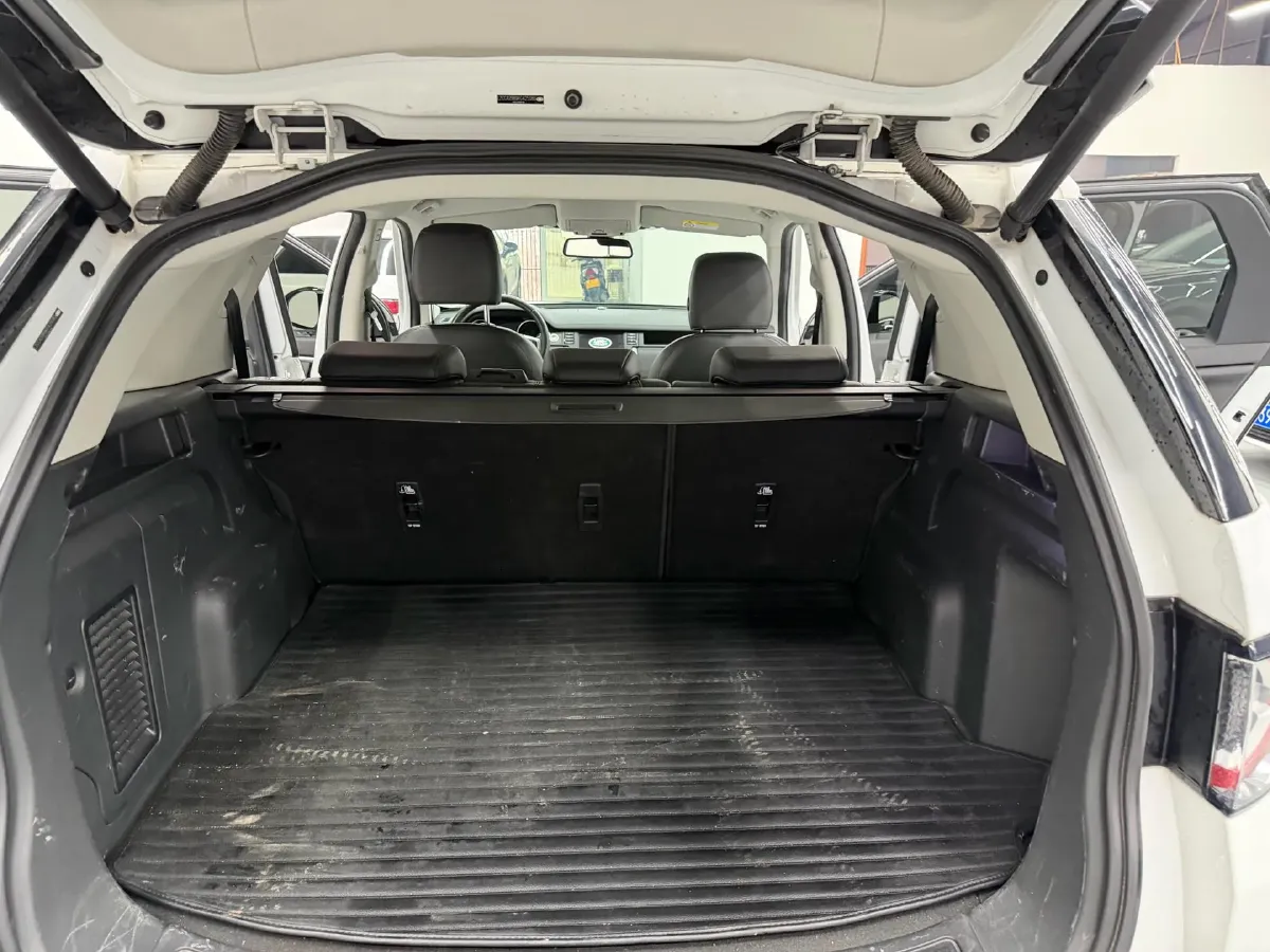 2019 Land Rover Discovery Sport 2.0T 241HP L4 9AT,autocango,china used car exporter,china ev exporter,chinese used car exporter,chinese used ev exporter