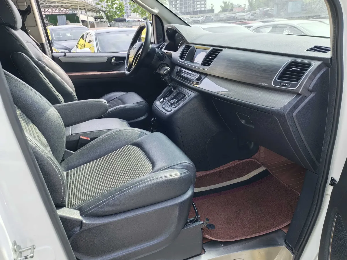 2019 MAXUS G10 1.9T 150HP L4 6AT,autocango,china used car exporter,china ev exporter,chinese used car exporter,chinese used ev exporter